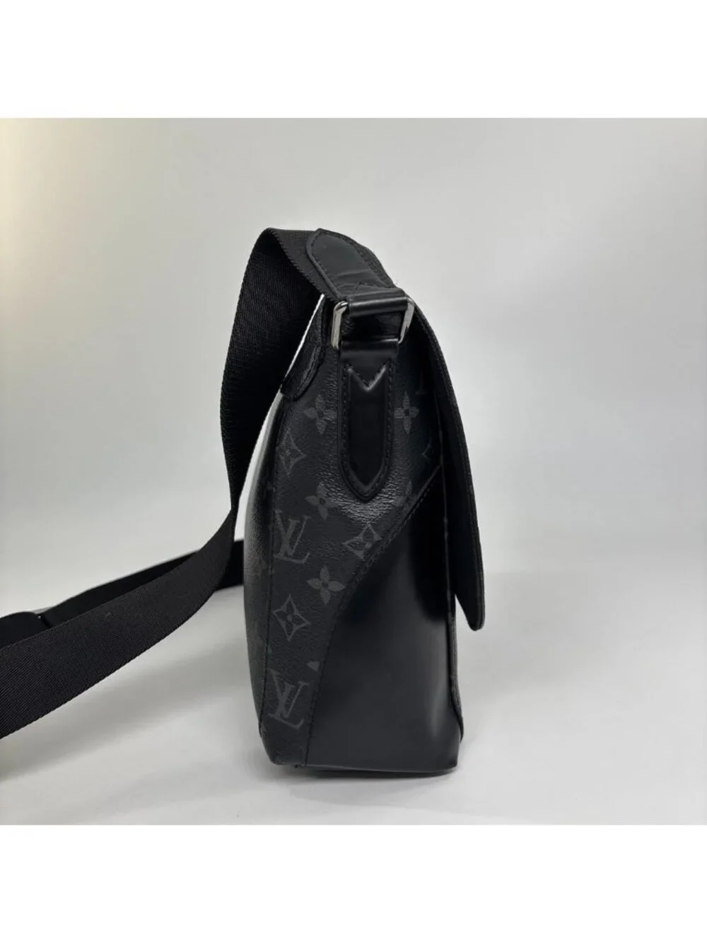 Louis Vuitton Super Monogram Eclipse Explorer PM
